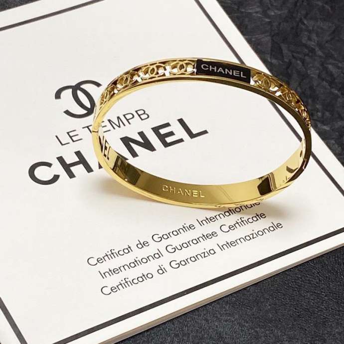 Picture of Chanel Bracelet _SKUChanelbracelet03cly942551